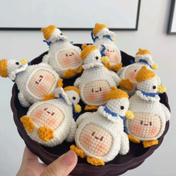 Adorable Handmade Crochet Dumpling Keychains – Perfect DIY Gift for Birthdays, Valentine’s, and Special Occasions - Image 24