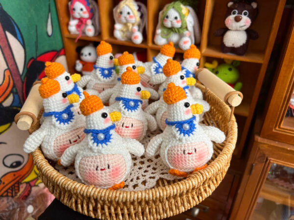 Handmade Crochet Dango Keychain – Adorable New Year Gift for Couples with Unique Designs & Whimsical Charm - Image 3