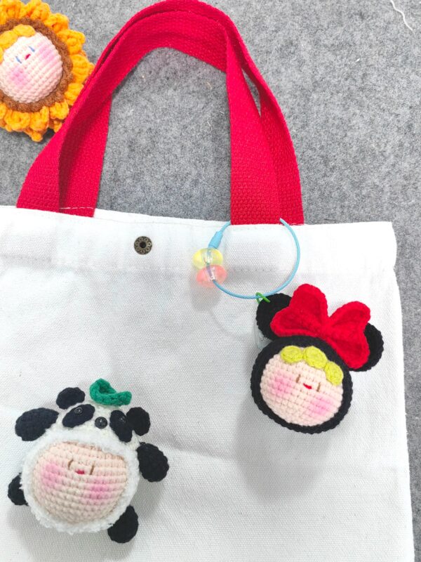 Handmade Crochet Dango Keychain: Cute Knitted Plushie Gift - Image 4