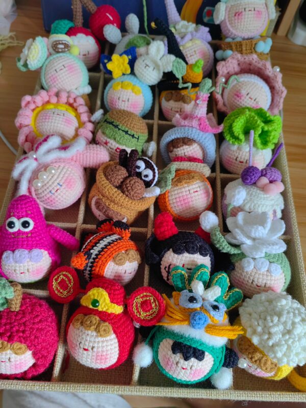 Handmade Crochet Dango Keychain: Cute Knitted Plushie Gift - Image 7