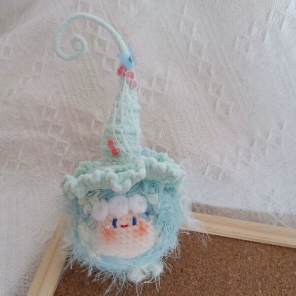 Handcrafted Wizard of Oz Crochet Doll Ornament – Unique Green Adventure Gift for Friends & Fans - Image 8